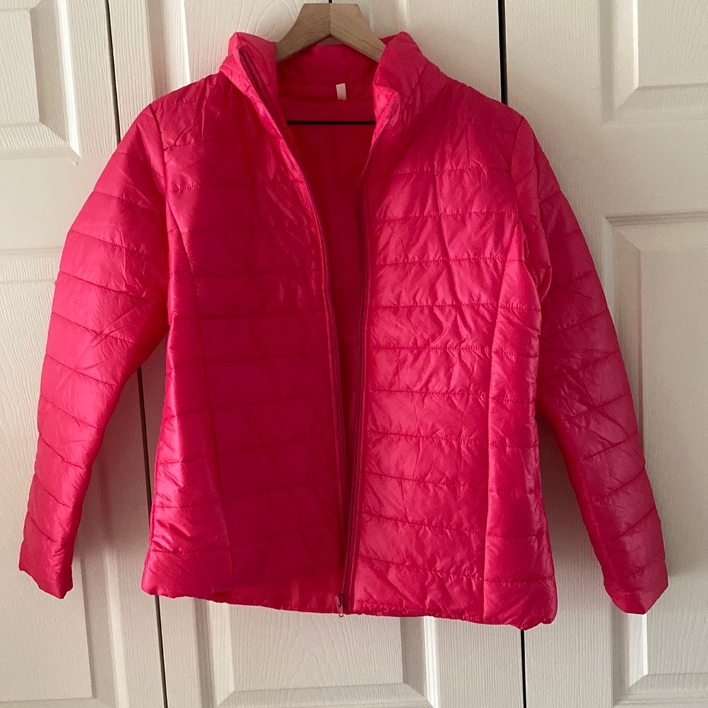 Lightweight puffer coat